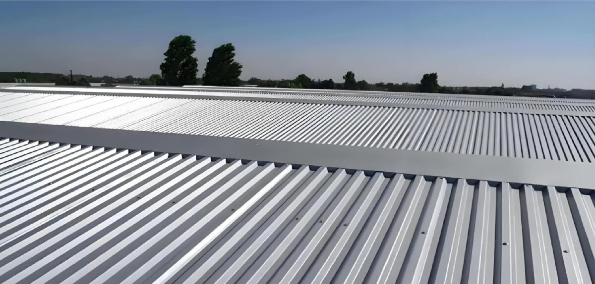 钢结构车间褪色、锈蚀、渗漏等修缮三种方法！(图10)